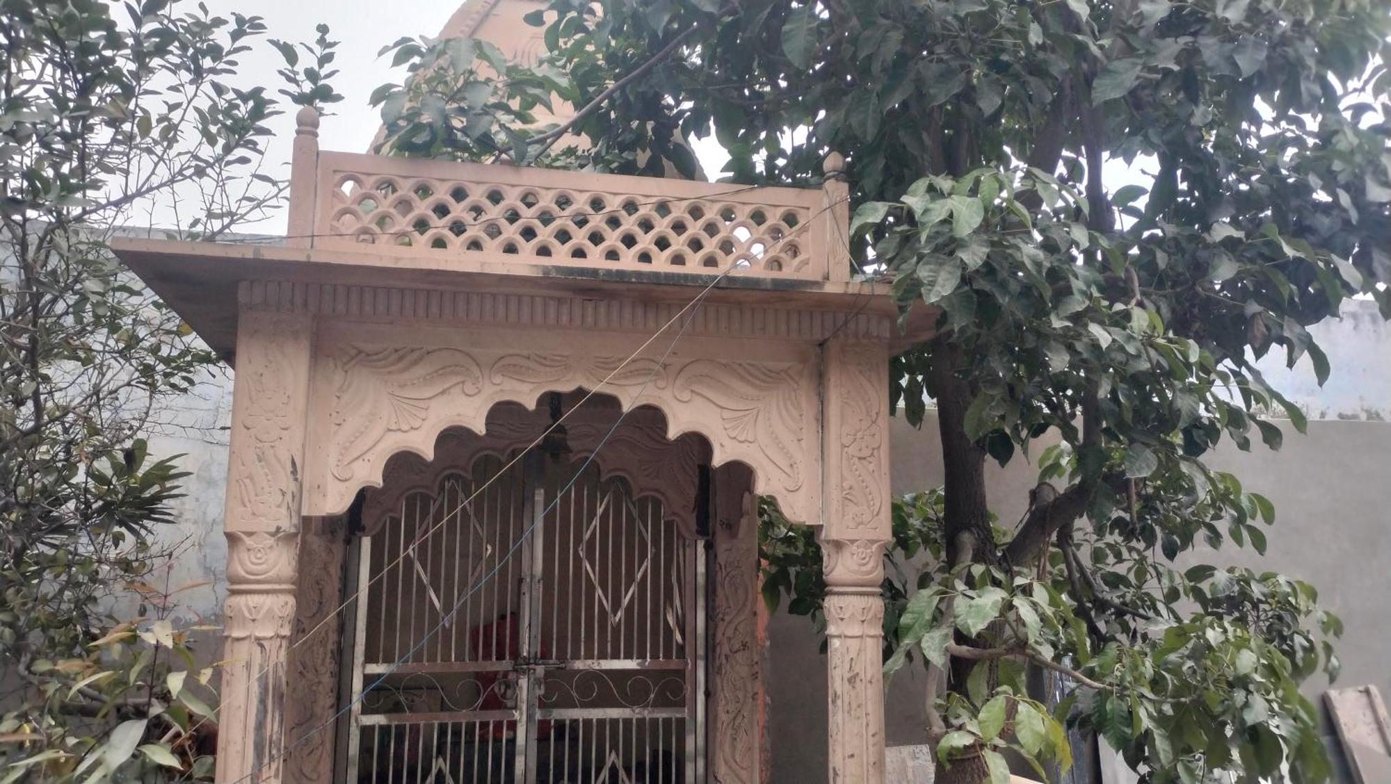 Maa Gayatri Dham Otel Vrindāvan Dış mekan fotoğraf
